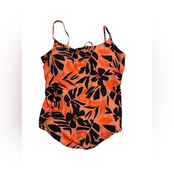 Old Navy Other - New Old Navy one piece swimsuit XL